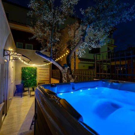 Studio Apartment Mare With Private Garden And Jacuzzi Vinkuran Ngoại thất bức ảnh