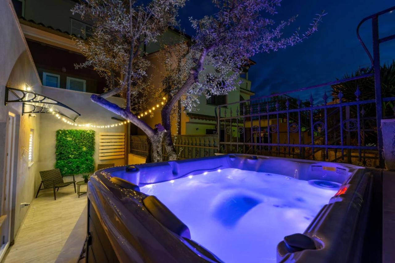 Studio Apartment Mare With Private Garden And Jacuzzi Vinkuran Ngoại thất bức ảnh